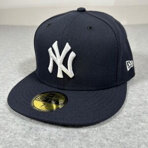 New Era New York Yankees Fitted Hat Size 7 1/2 Blue MLB Baseball Cap 59Fifty NEW